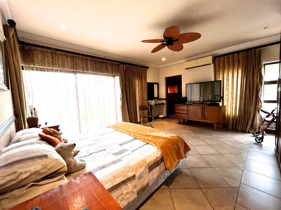5 Bedroom Property for Sale in Birdwood Estate North West